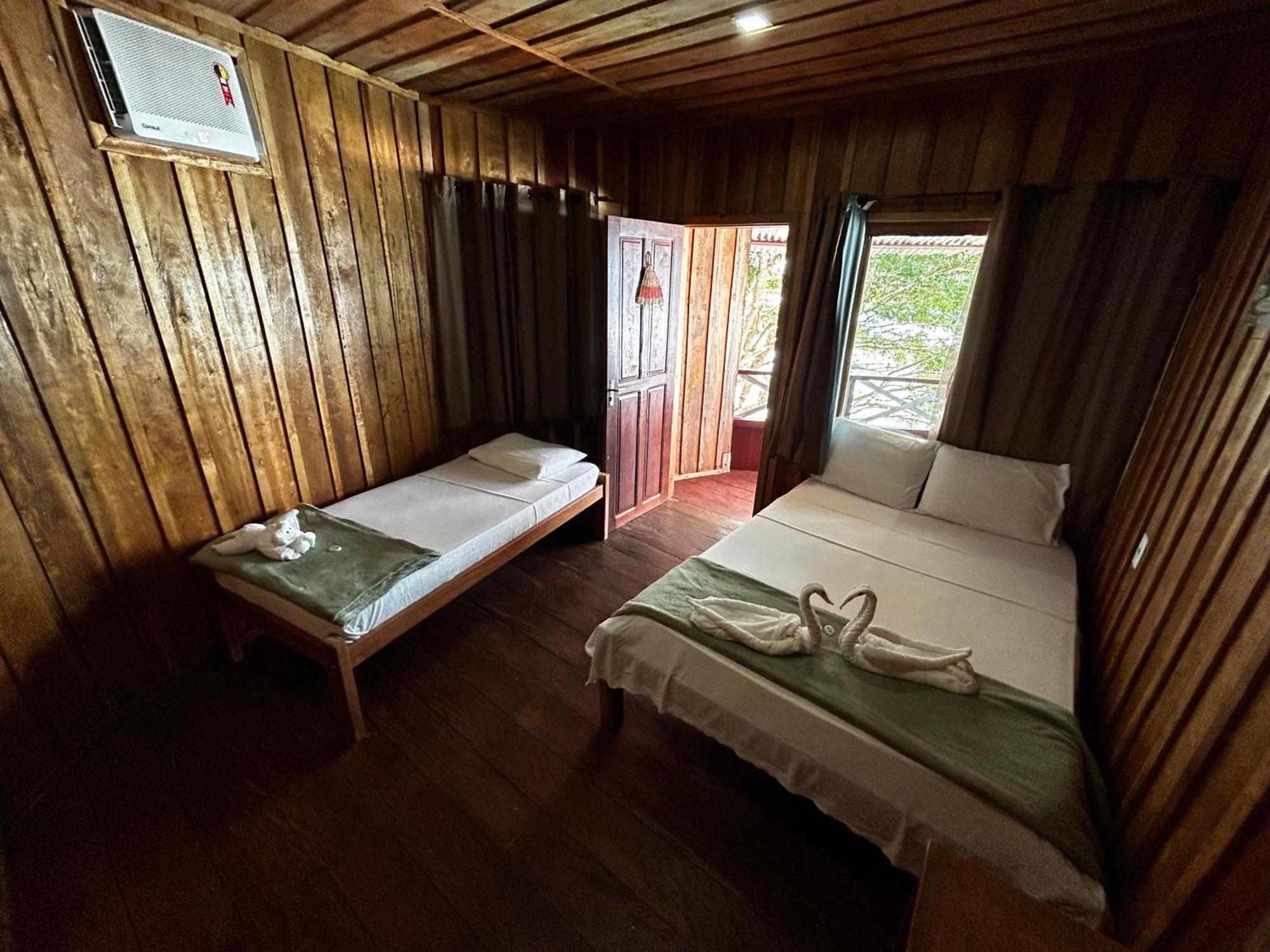 Vista do Lago Jungle Lodge Cajual Exterior foto